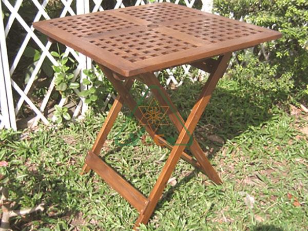 Acacia Round Checkerboard Folding Table